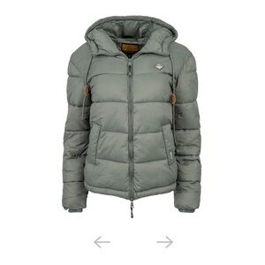 STS ranchwear Sage Puffer Medium NWT